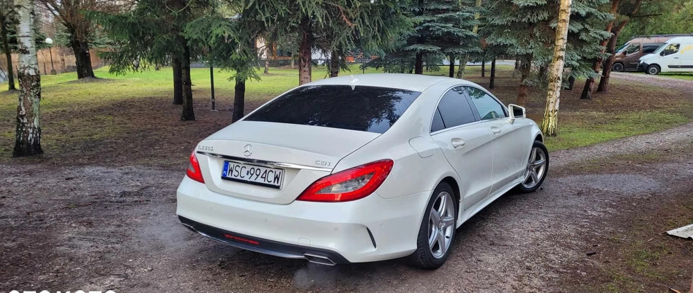Mercedes-Benz CLS cena 110000 przebieg: 75000, rok produkcji 2012 z Pakość małe 254